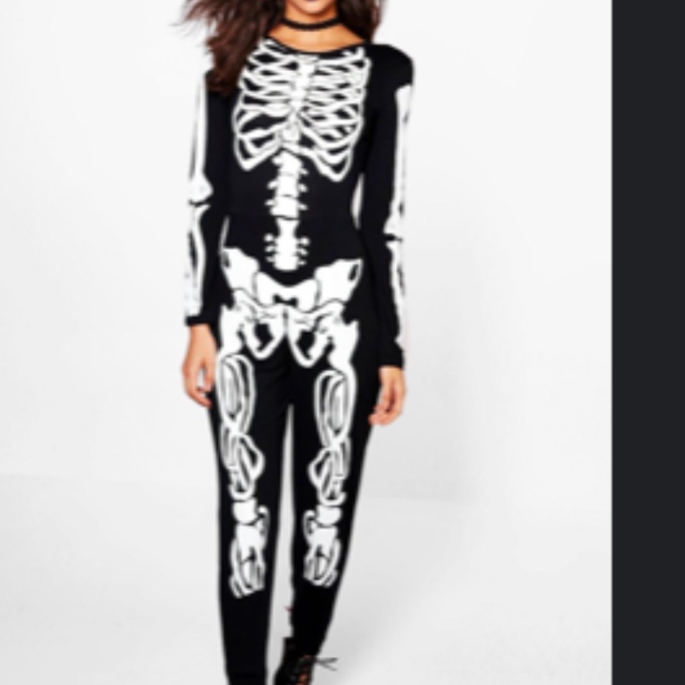Skeleton Costume NWT